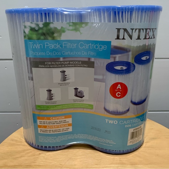 Intex Other - Band new in the shrink wrap.
Intex, pool filter. (2)